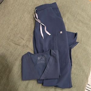 Figs Dark Harbor XXS top and bottom